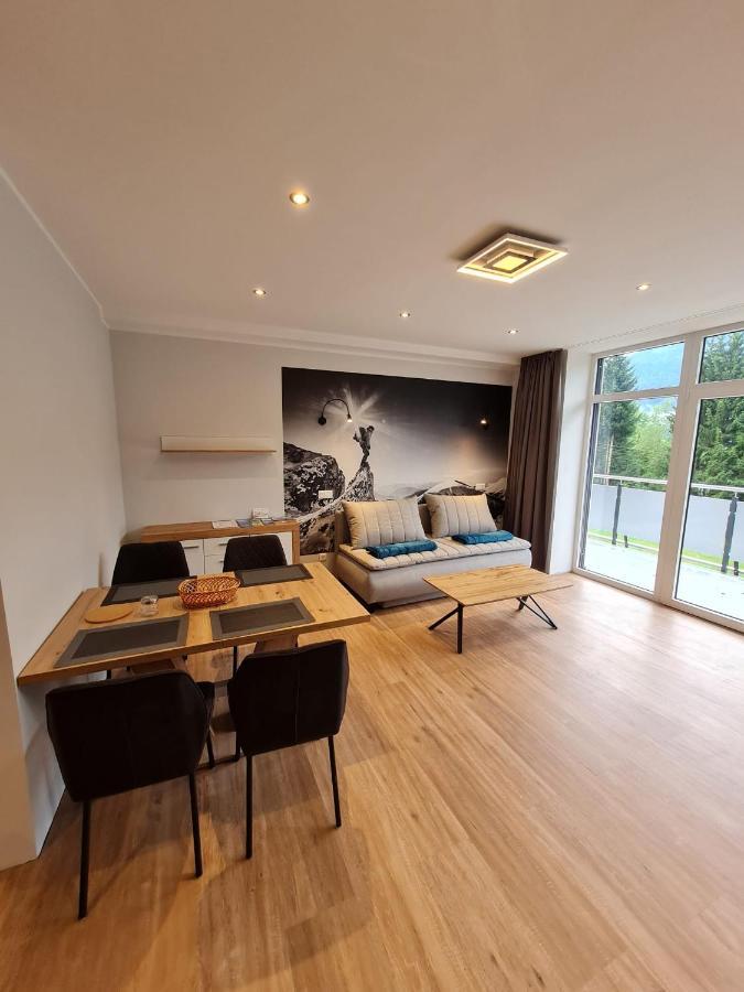 Ferienapartments Bensch - Haus Reiskofel Reisach Екстериор снимка